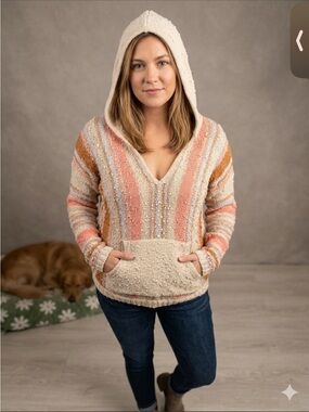 Hem & Thread Hooded Striped Knit Sweater in Coral and Cream